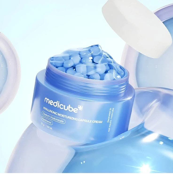 Medicube - Hyaluronic Moisturizing Capsule Cream